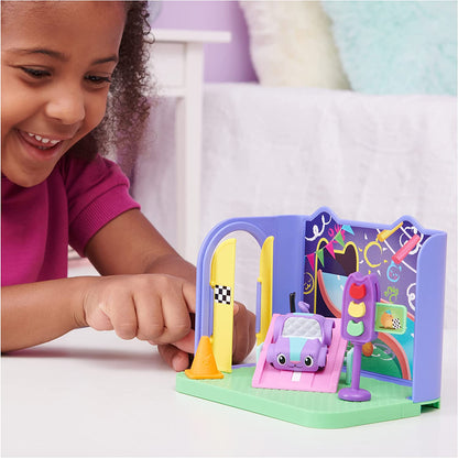 Gabby's Dollhouse, Carlita Purr-ific Play Room with Carlita Toy Car, Accessories, Furniture and Dollhouse Deliveries, Kids Toys for Ages 3 and up