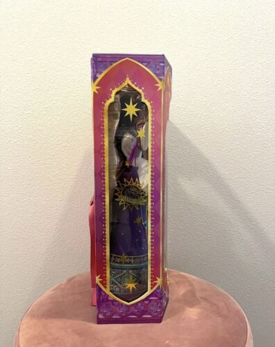 Disney- Esmeralda Limited Edition – The Hunchback of Notre Dame